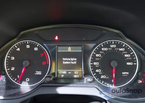 2012 Audi Q5 3.2 Premium z USA, uszkodzony, nr VIN WA1WKAFP5CA115619